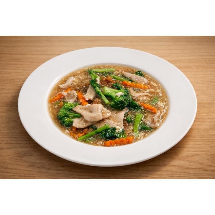 Lard Nar Pork Noodle Soup.